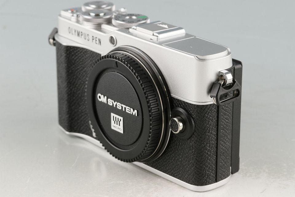 Mirrorless