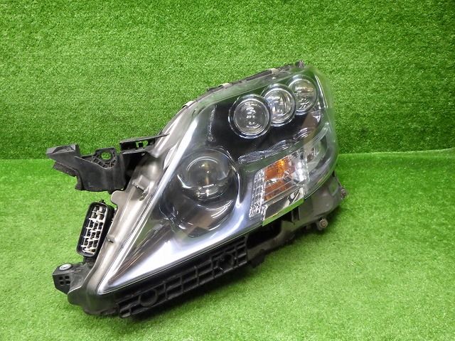 レクサス　UVF45/46　LS600H　前期　左ヘッドライト　LED　50-95　タ　コンピューターAFS付き　241105028