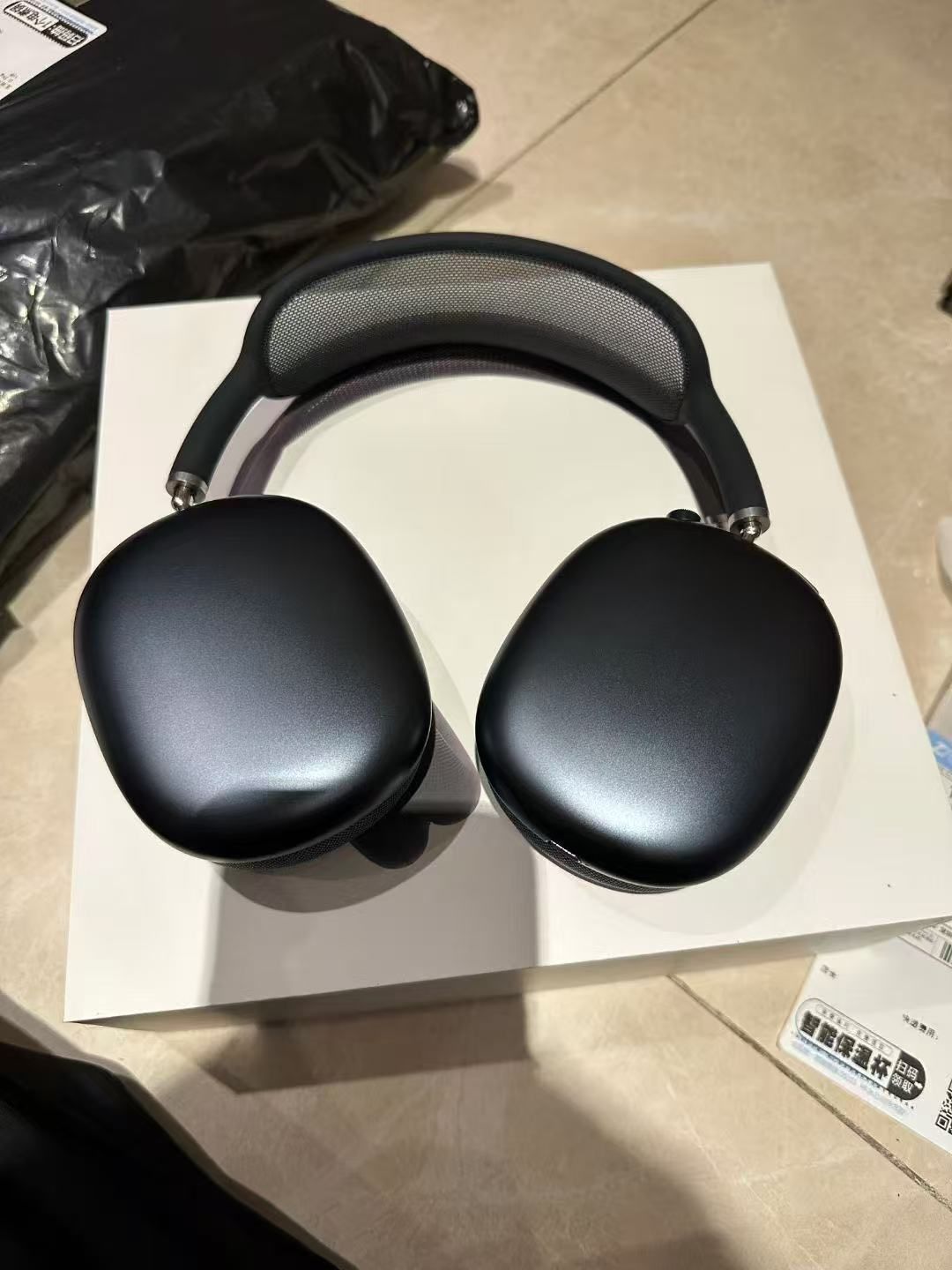 AirPods Max ワイヤレスヘッドホン