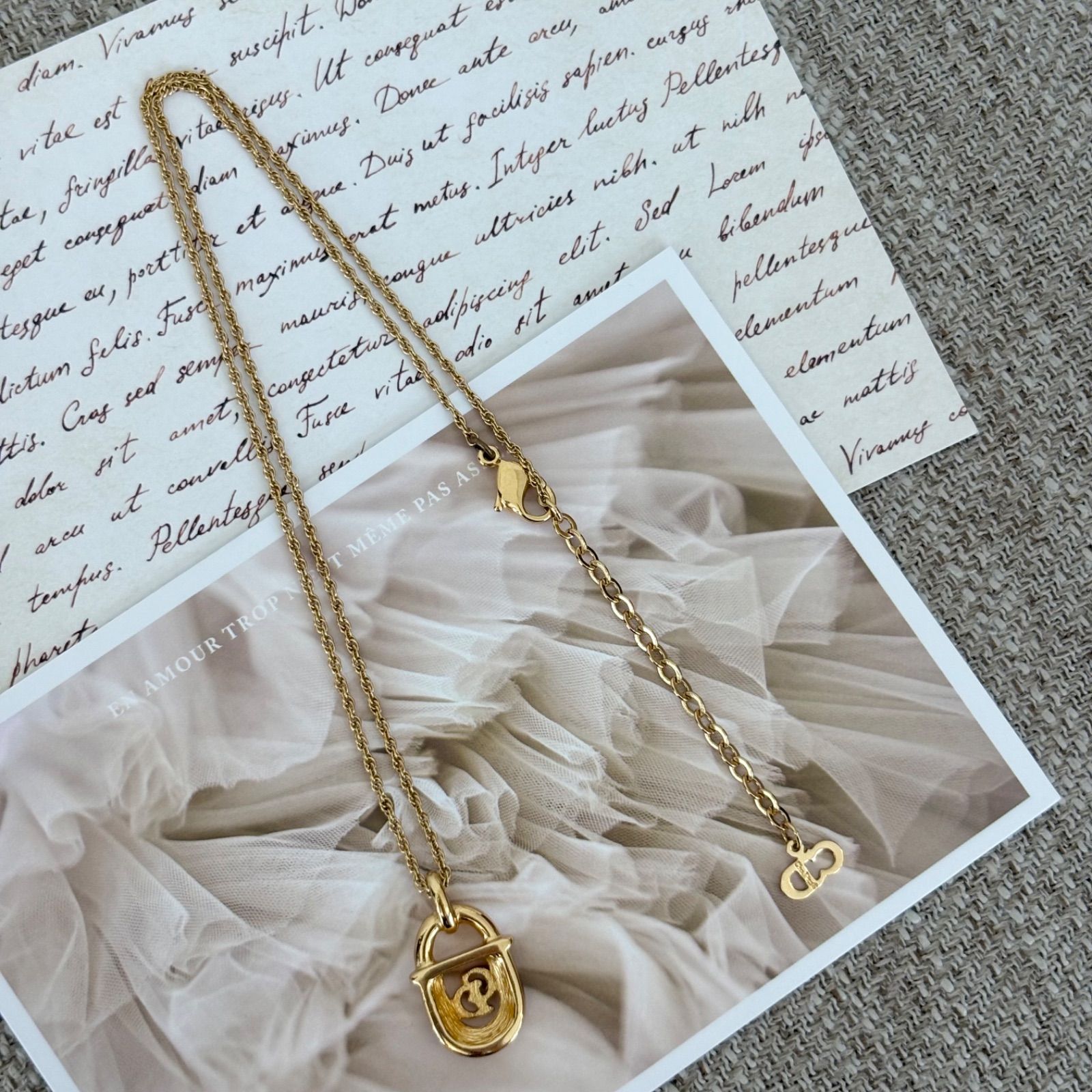 n.yy02 専用　Dior ロック型ペンダントネックレス Christian Dior ロック型ペンダント ネックレス 新作 】 Dior