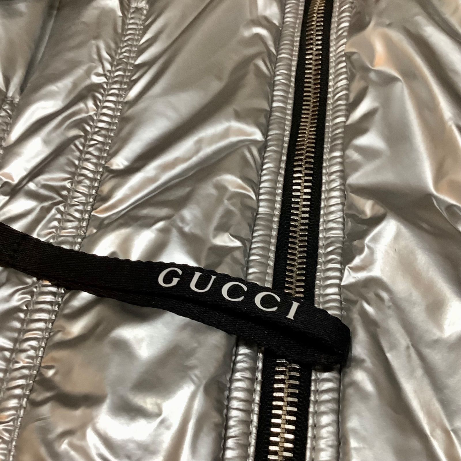 GUCCI グッチ　マドンナボンバー ジャケット GG canvas bomber jacket with crystals in oatmeal and blue