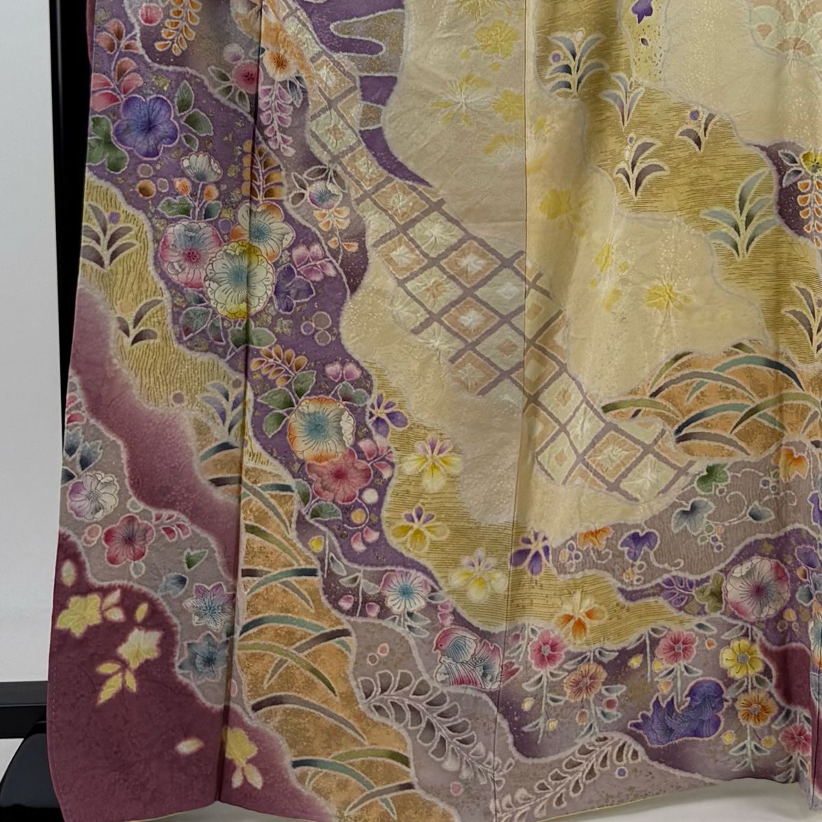 振袖 身丈167cm 裄丈67.5cm L 袷 草花 菱 金銀彩 絞り クリーム 正絹 名品