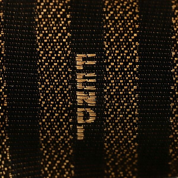 新品 フェンディ FENDI 3つ折り財布 バゲット ブラウン系 茶 FENDI - 新品 フェンディ FENDI 3つ折り財布 バゲット ブラウン系 茶の