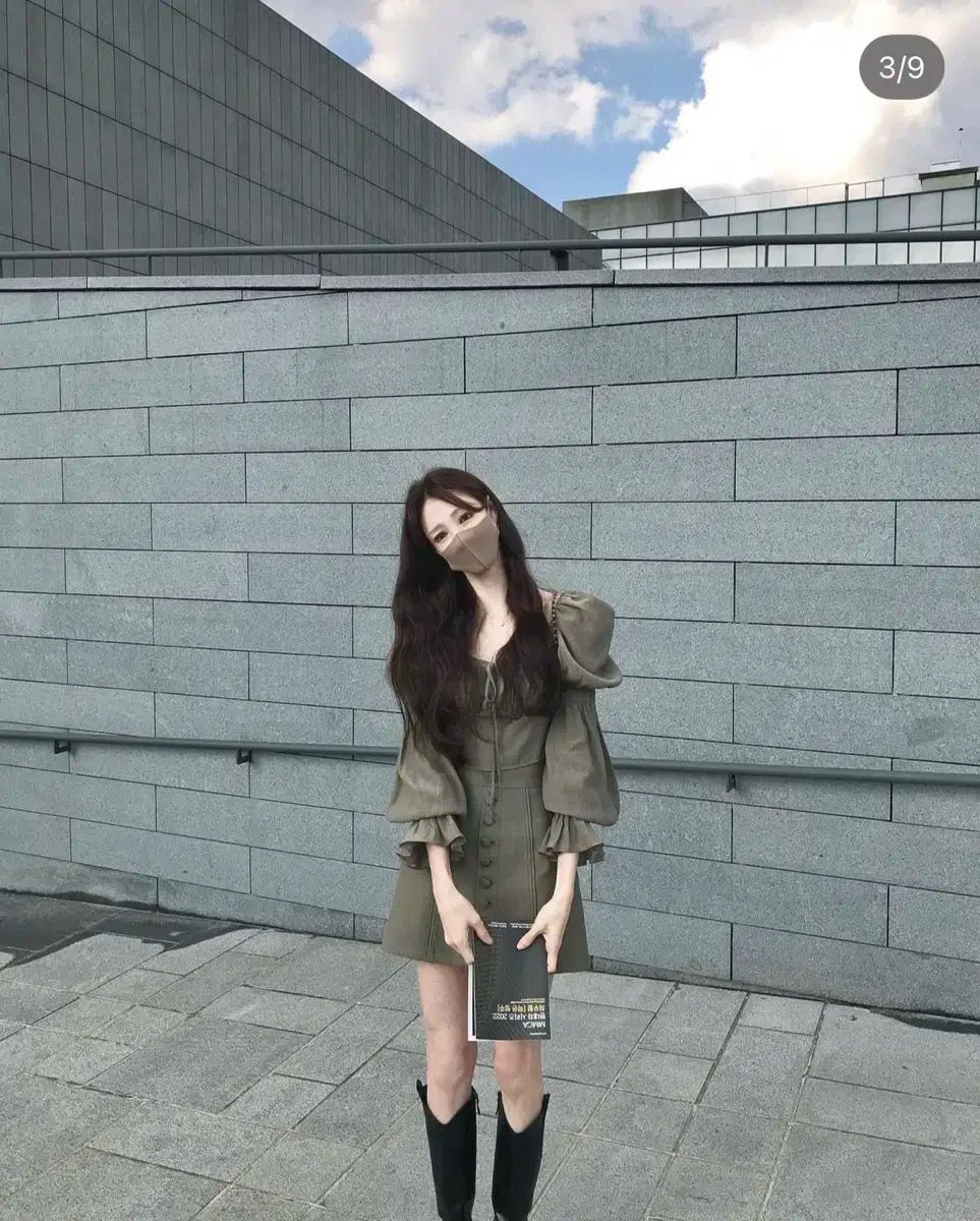 ラベルルブラン 르망 クロップド ブラウス - ハート スカート カーキ