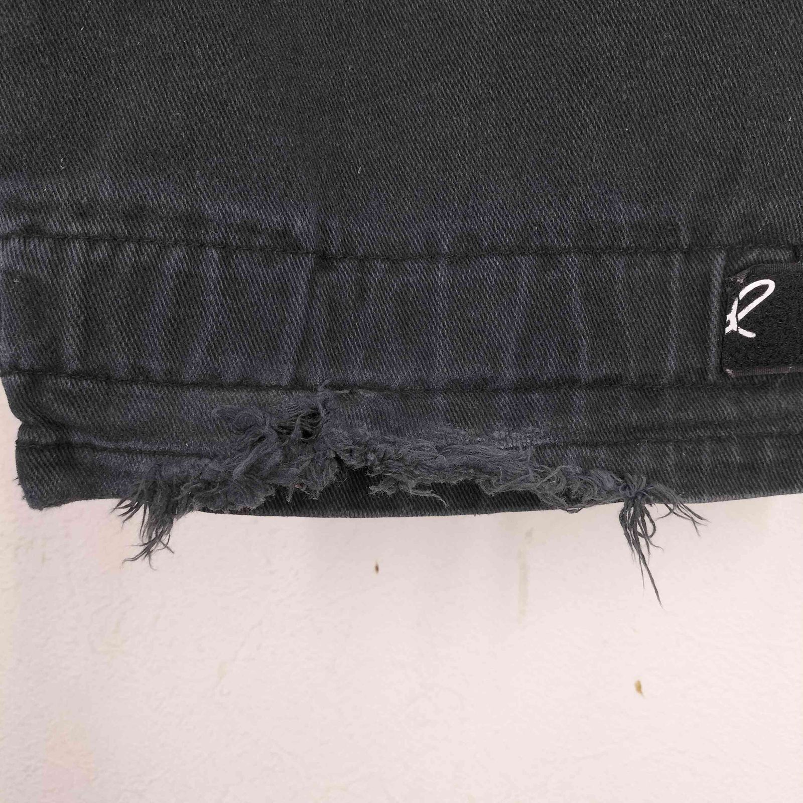 “GIRBAUD マリテフランソワジルボー　シャトルパンツ　ブラックデニム” 中古・古着通販】MARITHE+FRANCOIS GIRBAUD (マリテフランソワジルボー