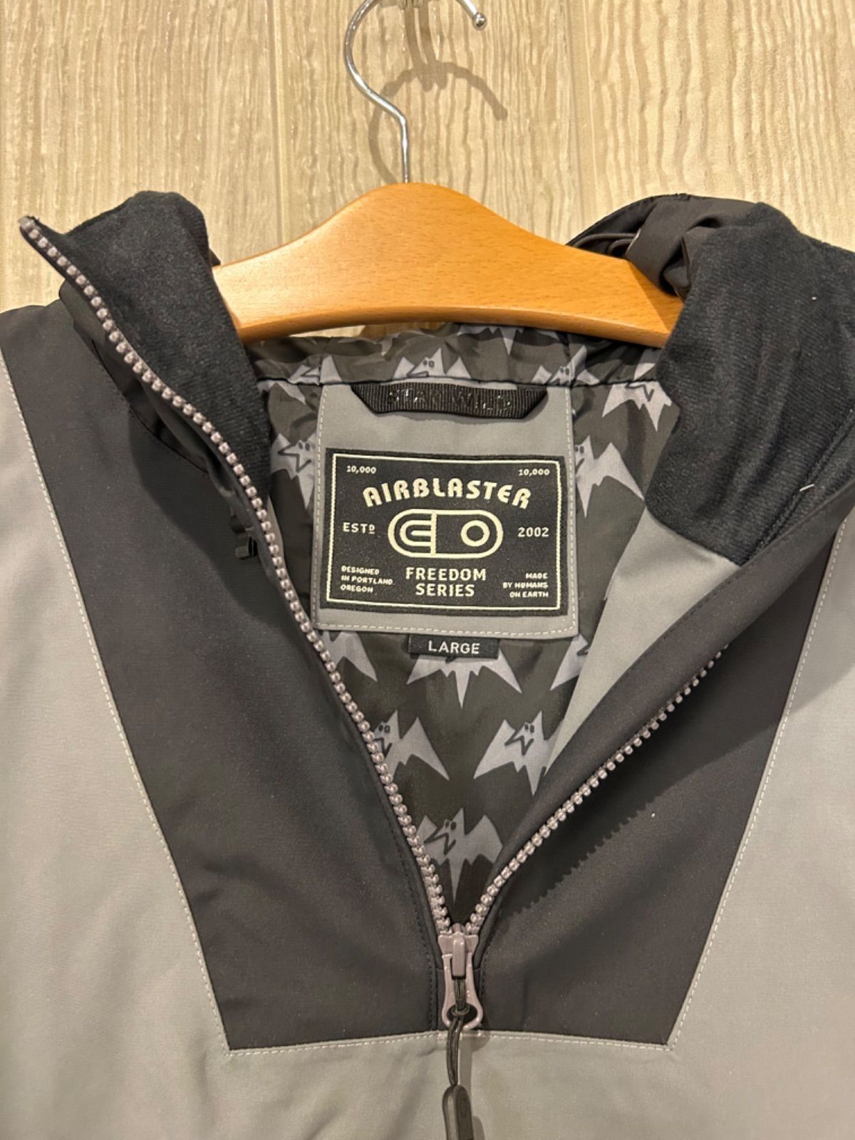 AIRBIASTER / 2023-24 FREEDOM PULLOVER定価47300円 - メルカリ