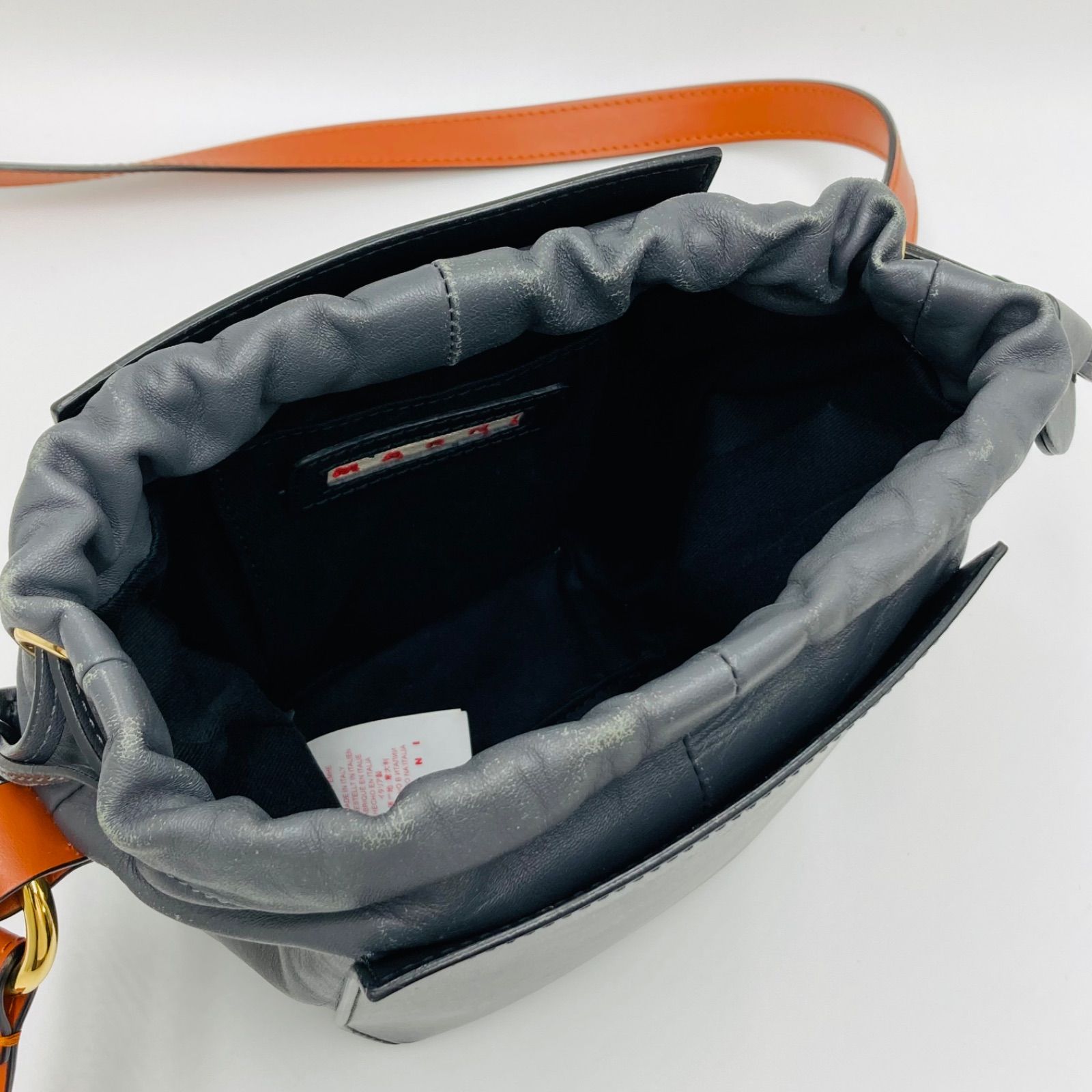 MARNI 巾着型ショルダーバッグ 　美品 マルニ MARNI ショルダーバッグ SBMQ0039Q0 P2644 ZO275