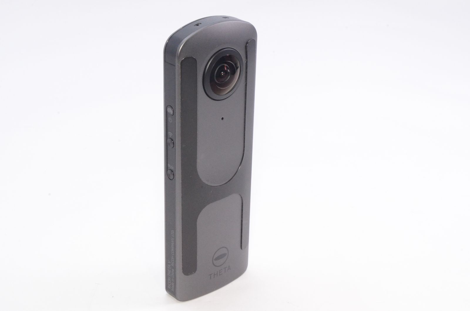RICOH THETA Vを実写レビュー!話題の高性能360度カメラを細部まで RICOH THETA Vを実写レビュー!話題の高性能360度カメラを細部まで