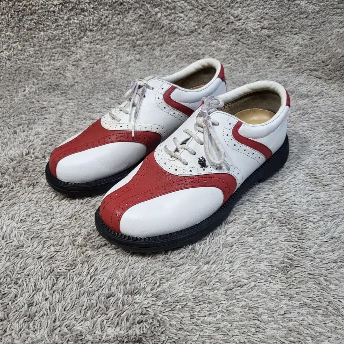 【雷市場（ポンジャン）商品韓国直送】 JANDIRO GOLF 芝生付きゴルフシューズ 230 (バッグ付き)