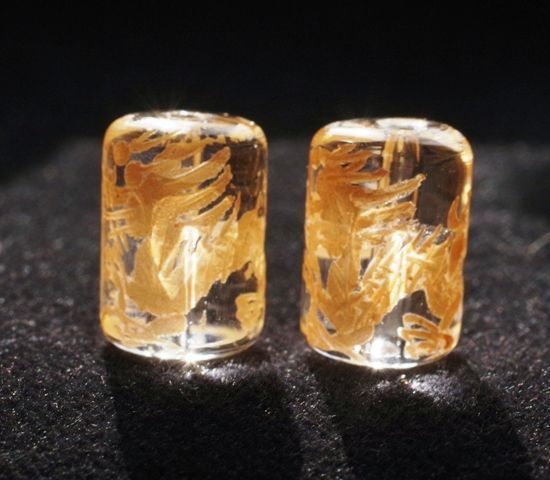 水晶　青龍  ビーズ  手彫り　12mm×8mm　(2粒)  金彫り  天然水晶  四神   ハンドメイド