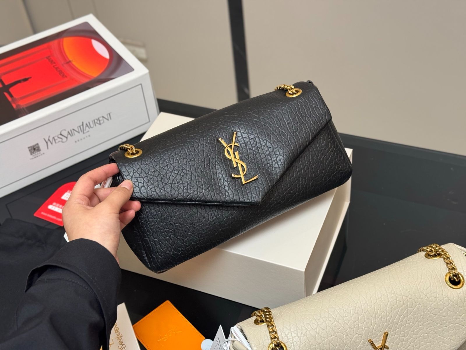 【関税&送料込】Saint Laurent Calypso Media CALYPSO medium in grained lambskin | Saint Laurent | YSL US