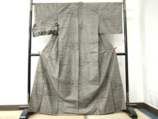 平和屋着物●本場大島紬　9マルキ　泥染め　霞文　三越扱い　反端付き　正絹　逸品　CAAU3016yc 平和屋着物○本場大島紬 9マルキ 泥染め 霞文 三越扱い 反端付き 正絹