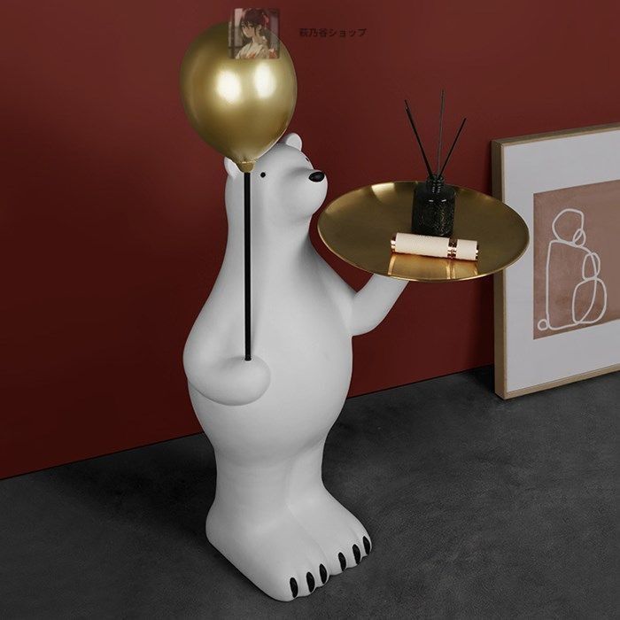 ホッキョクグマのオブジェ