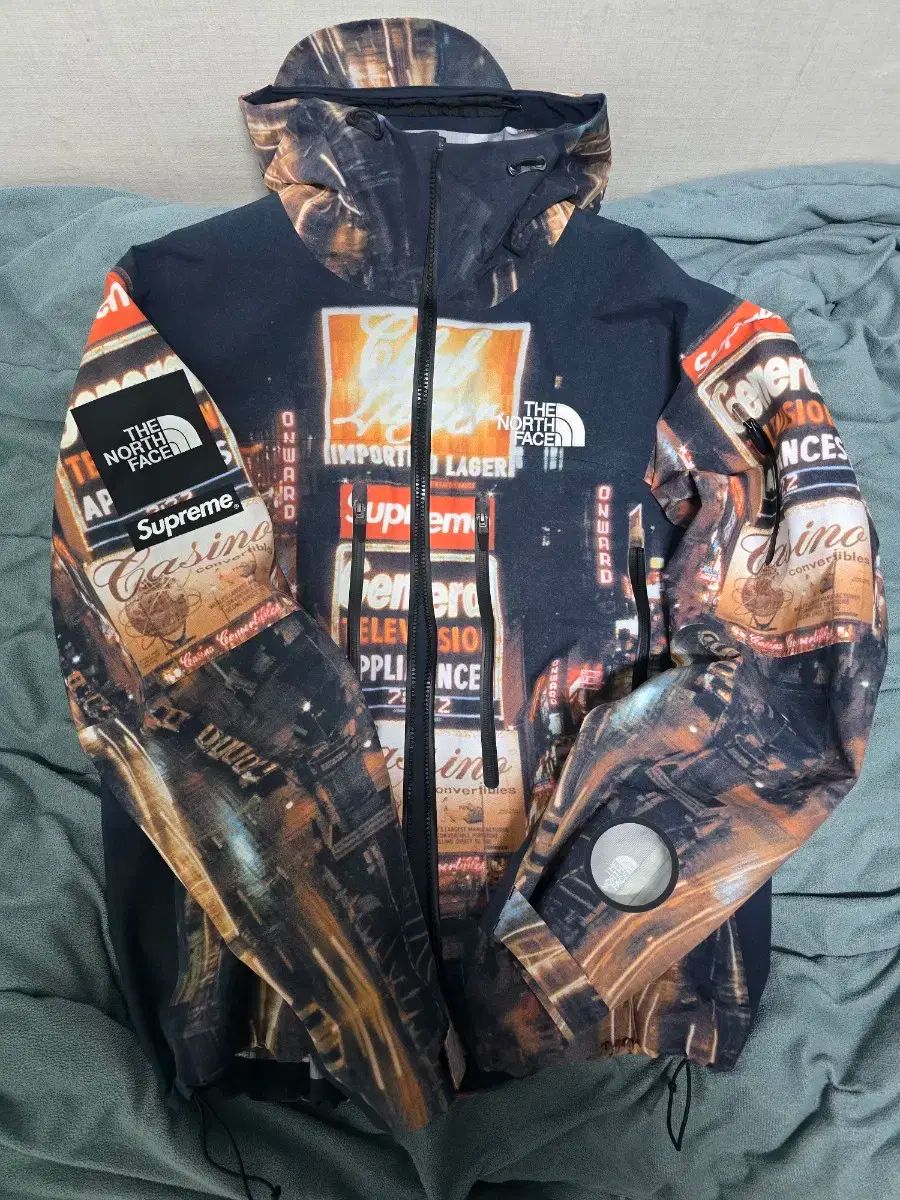 Supreme シュプリーム THE NORTH FACE ザノースフェイス タイムズスクエア M