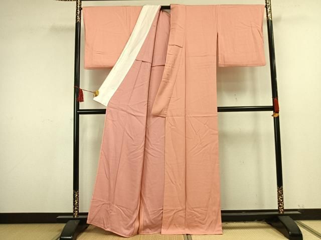 平和屋着物▽上質な色無地　単衣　珊瑚色　正絹　逸品　AAAU8614fy 平和屋着物▽上質な色無地 単衣 珊瑚色 正絹 逸品 AAAU8614fy - メルカリ