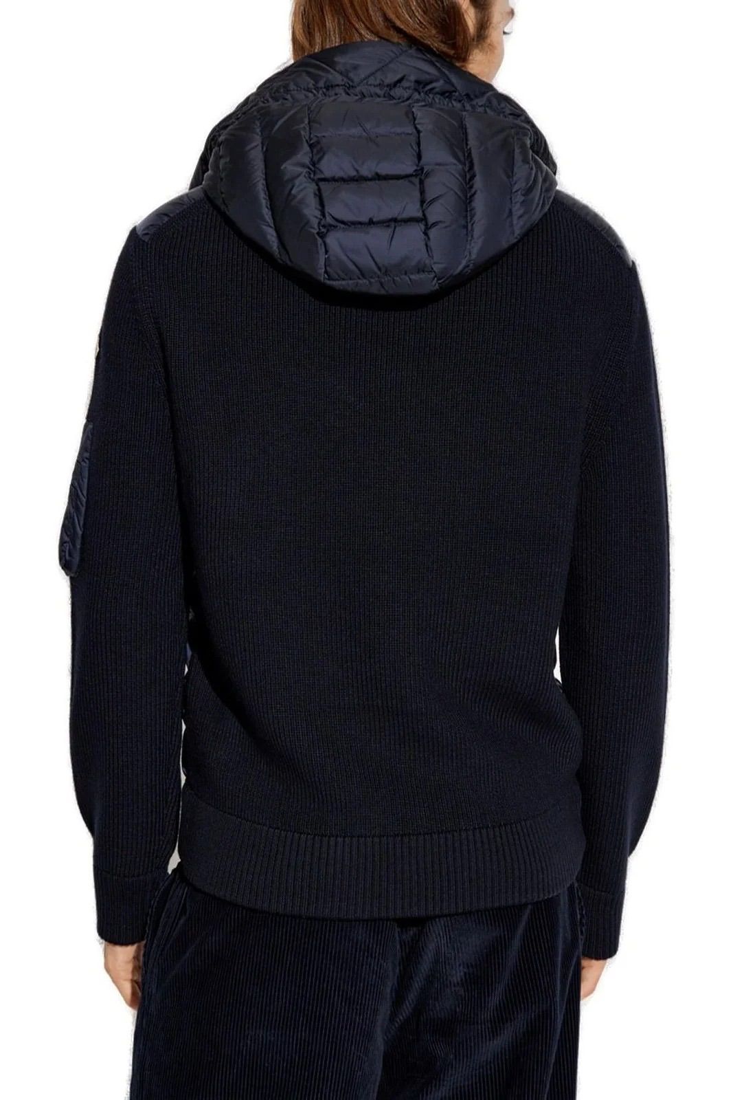 超人気美品★ モンクレール　フード付ダウンカーディガン　S ブラック　4P113 超人気美品☆ モンクレール フード付ダウンカーディガン S ブラック 4P113