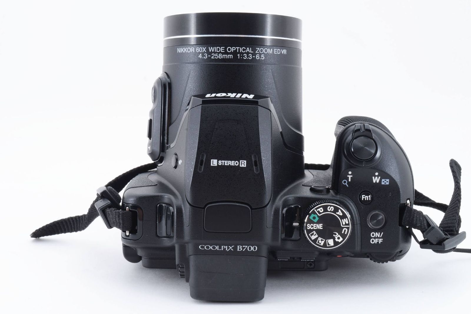 ニコン COOLPIX S6200 チェリーピンク 16.0MP デジタルカメラ［極美品］-