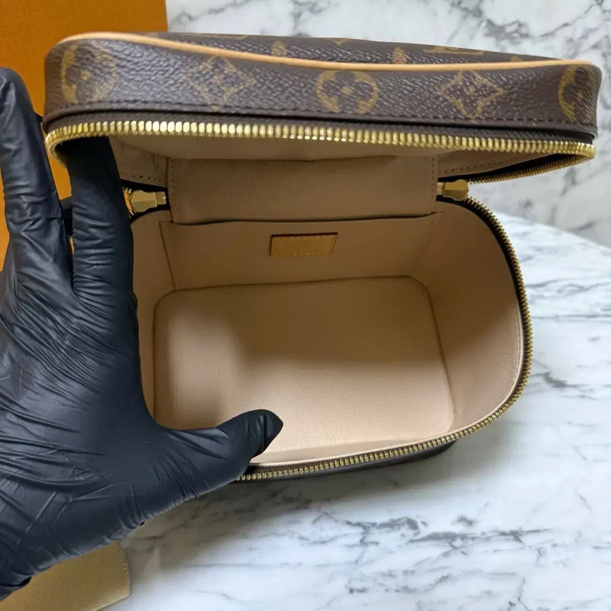 【最終お値下げ】ルイヴィトン　ポーチ ルイ・ヴィトン バッグ] LOUIS VUITTON ｱﾝﾌﾟﾗﾝﾄ 化粧ﾎﾟｰﾁ ｵﾛｰﾙ