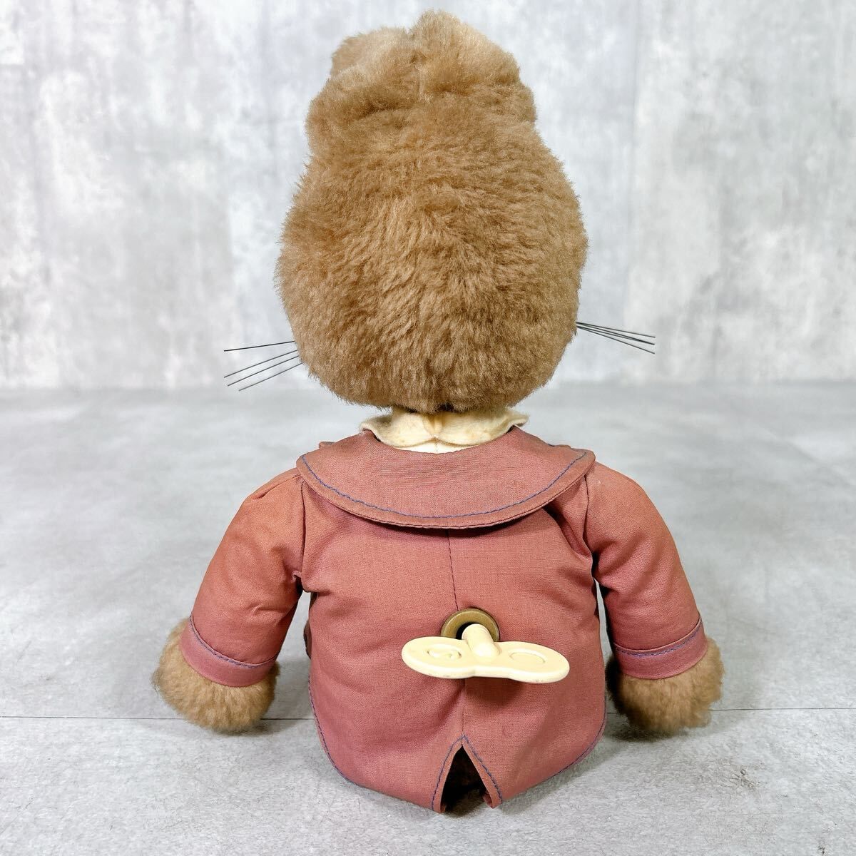 X953 Sankyo doll オルゴール うさぎ 人形 首が動く レトロ - メルカリ