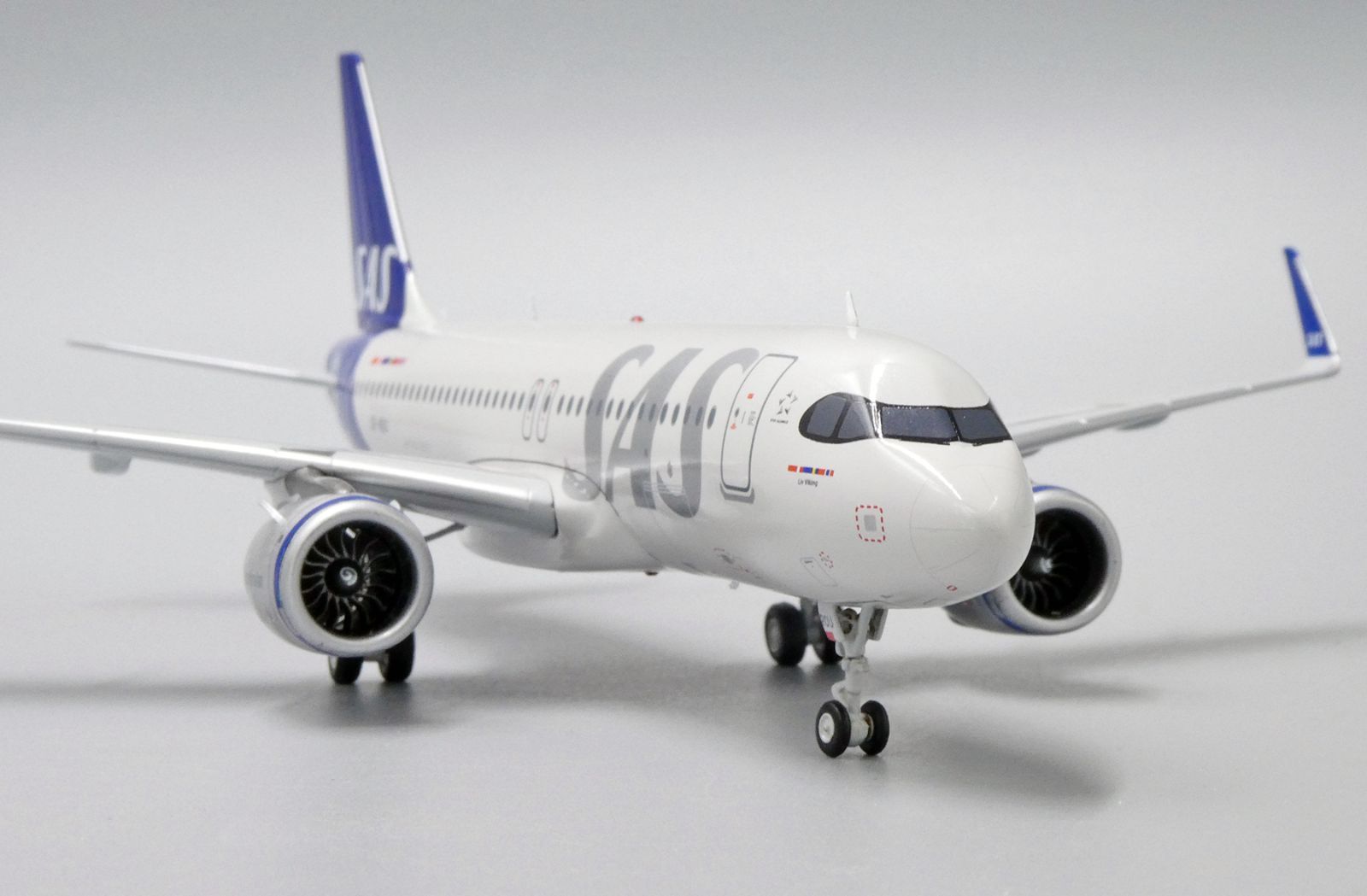 Jcwings スカンジナビア航空 A320neo SE-ROU 1/200 XX2419 - メルカリ