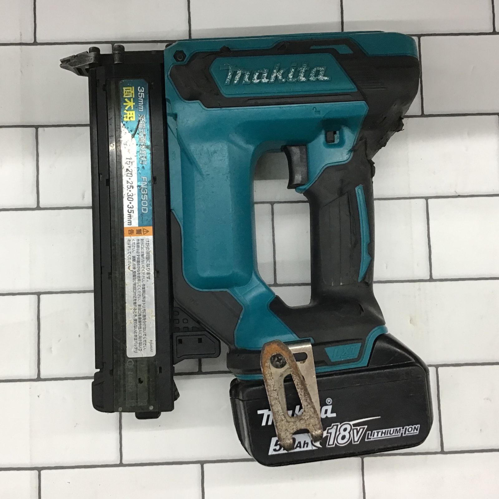 マキタ(makita) コードレスフィニッシュネイラ FN350DZK【所沢店】