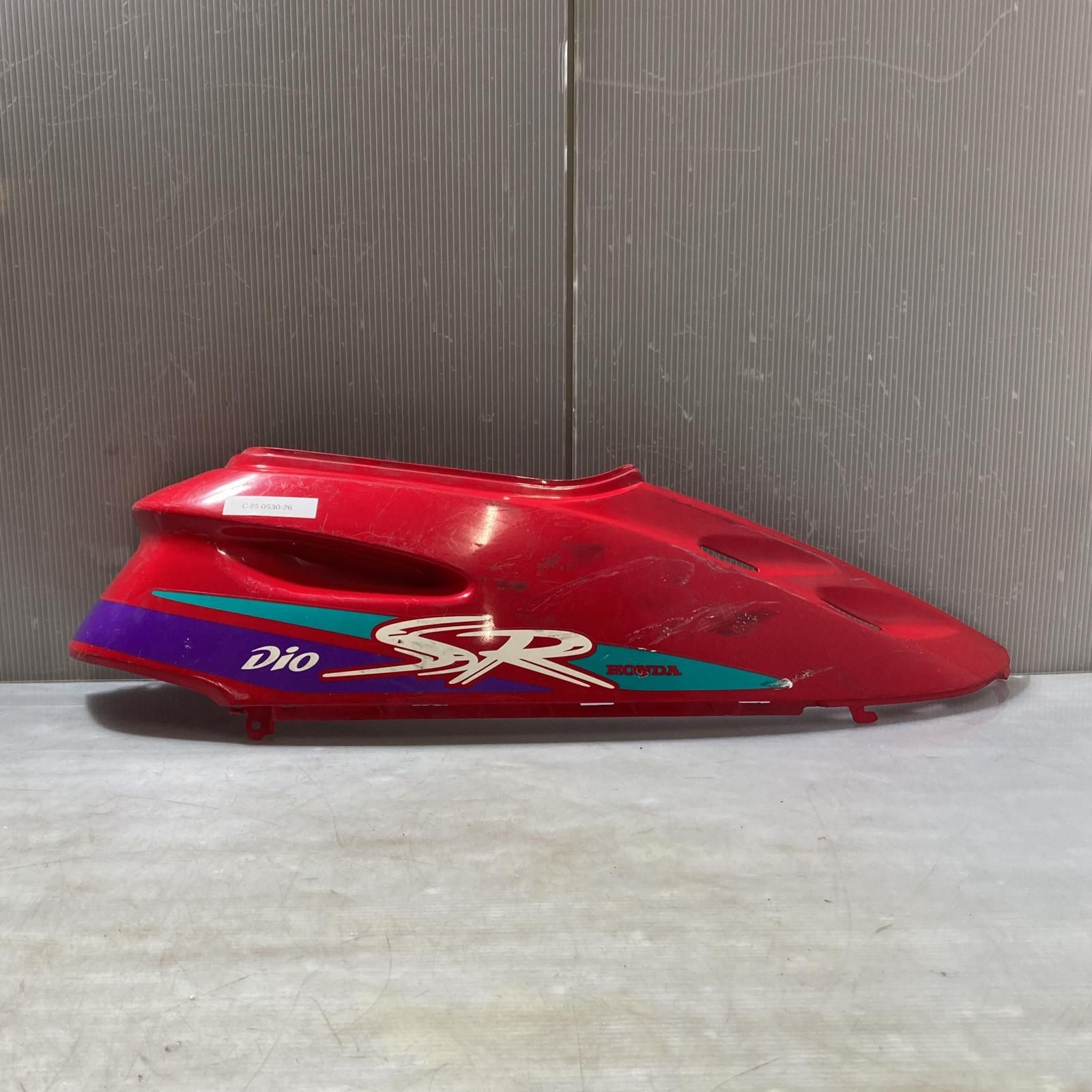 HONDA ディオ50 AF28 SR ボディー カバー 右 Dio ホンダ [C-25-0530-26]