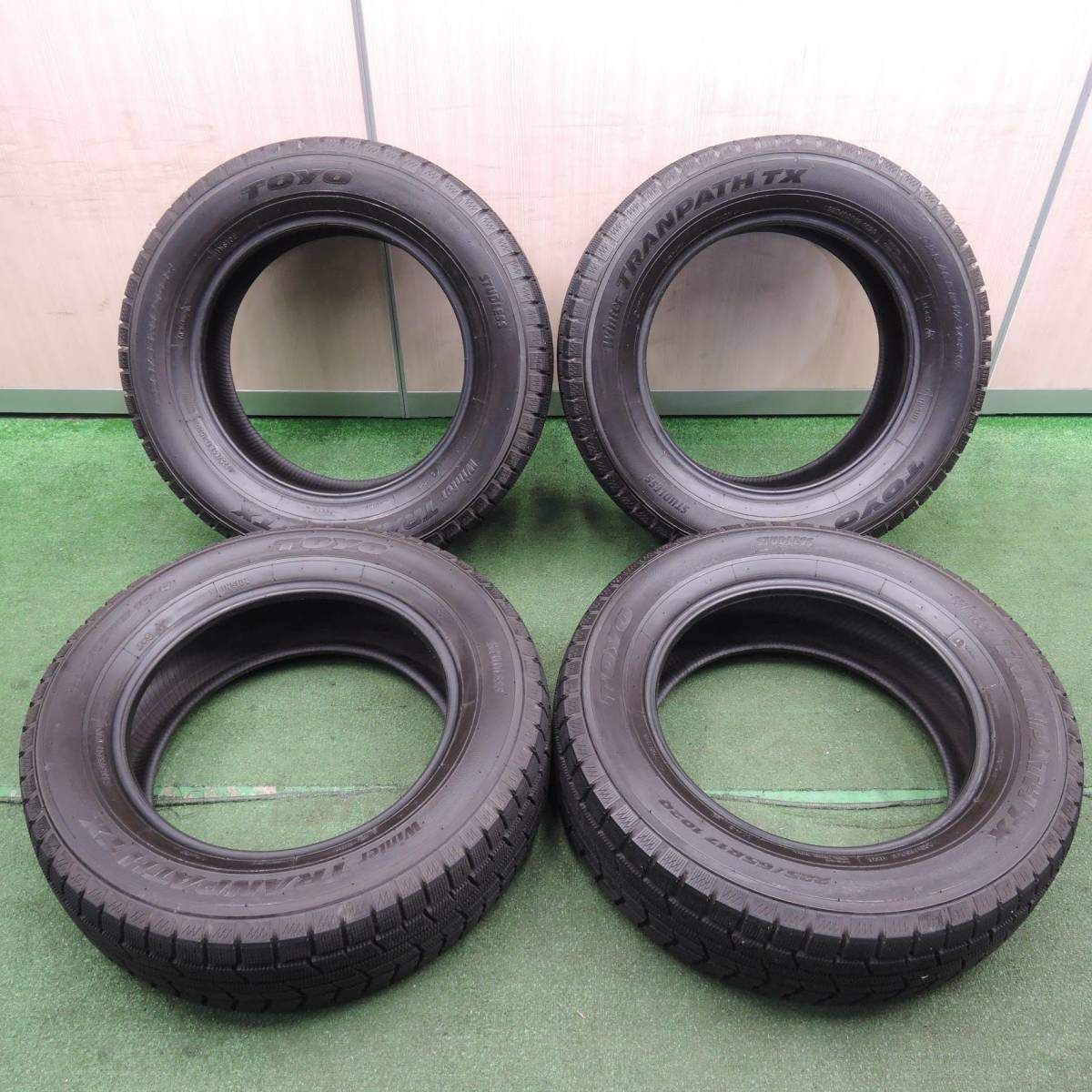 バリ溝 19年 9.5分 スタッドレス 225 65R17 トーヨー ウインタートランパスTX タイヤ 17インチ CX-5 CX-8 等 3112102NJスタ