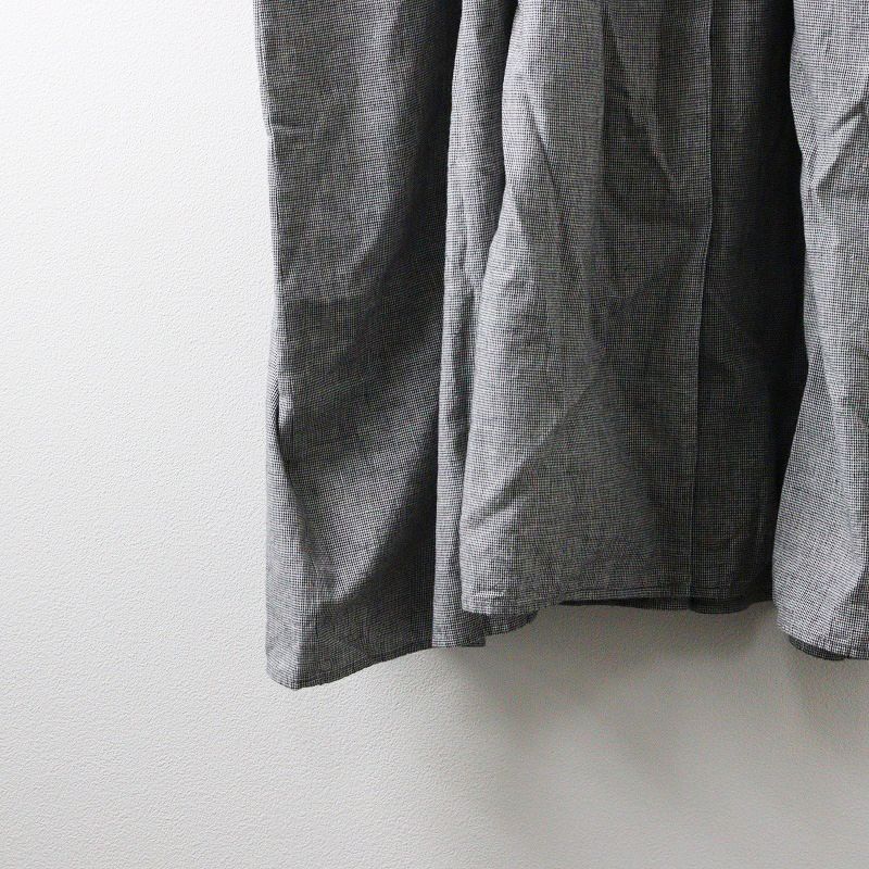 オオカミとハリネズミのエクリュワンピース ｜グレー