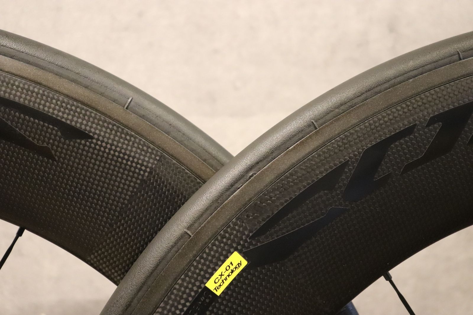 マヴィック MAVIC COSMIC CXR80 カーボン チューブラー シマノ