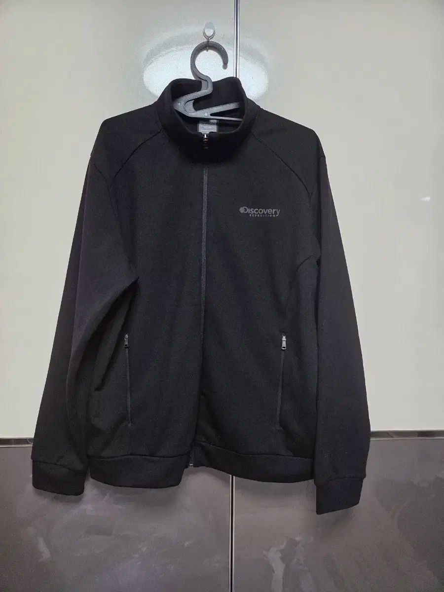 DISCOVERY 黒人人材紹介事業 ジャケット