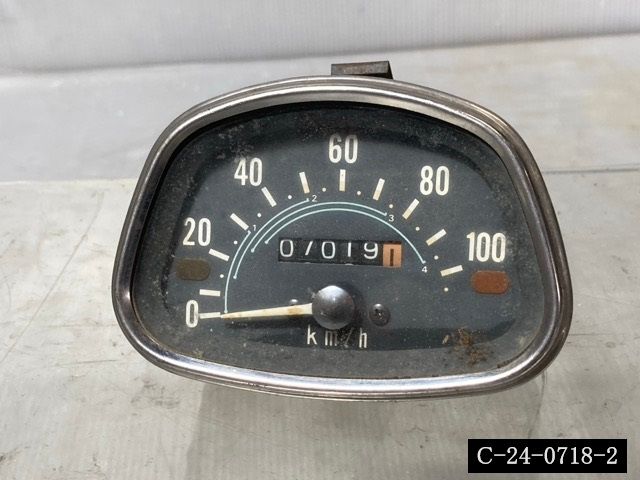 HONDA CD50 スピードメーター 純正品 希少品 旧車 ホンダ (C-24-0718-2)