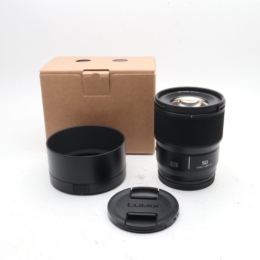 パナソニック Panasonic 大口径標準単焦点レンズ フルサイズミラーレス一眼 Lマウントシステム用 ルミックス LUMIX S 50mm F1.8 S-S50