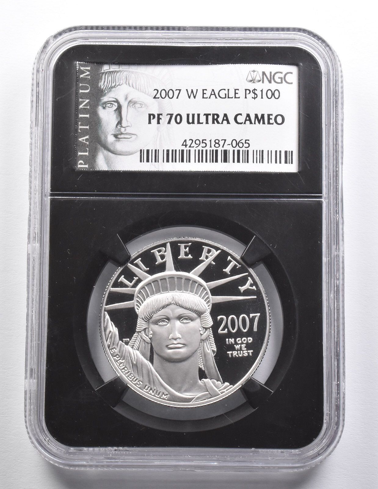 PF70 UCAM 2007W 100ドル アメリカン プラチナ イーグル 1オンス プラチナ NGC