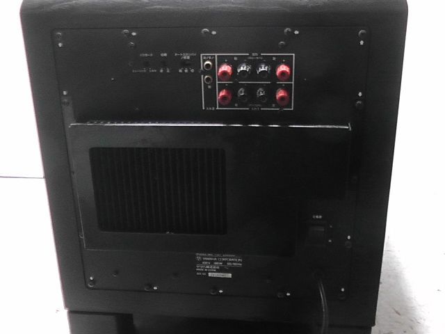 サブウーファー スピーカー