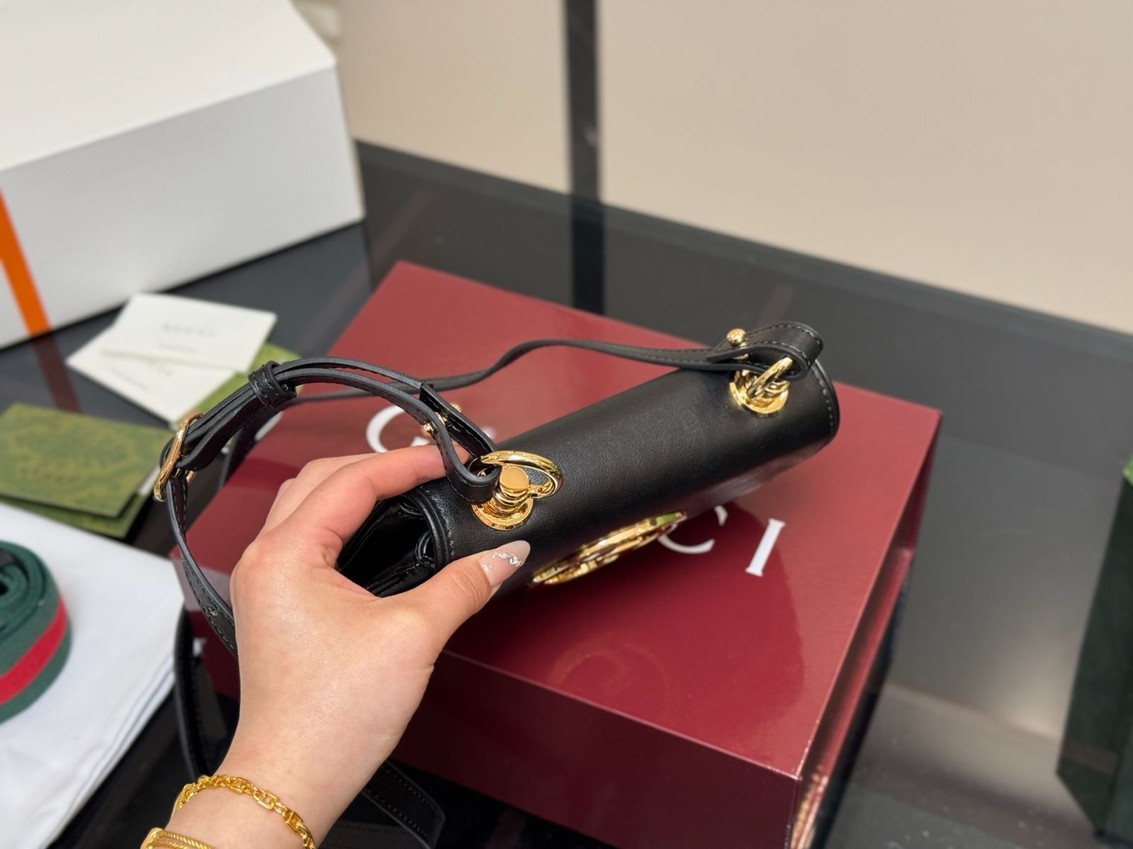 ブロンディ ショルダーバッグ-MM輸入