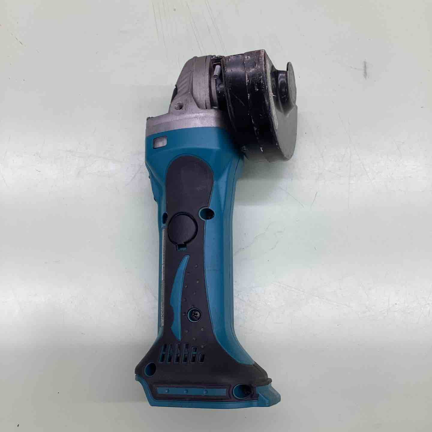 makita コードレスディスクグラインダ