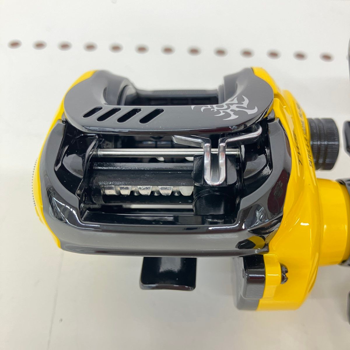 σσ【中古】DAIWA ダイワ ベイトリール タトゥーラ タイプR 100HL YL-SD