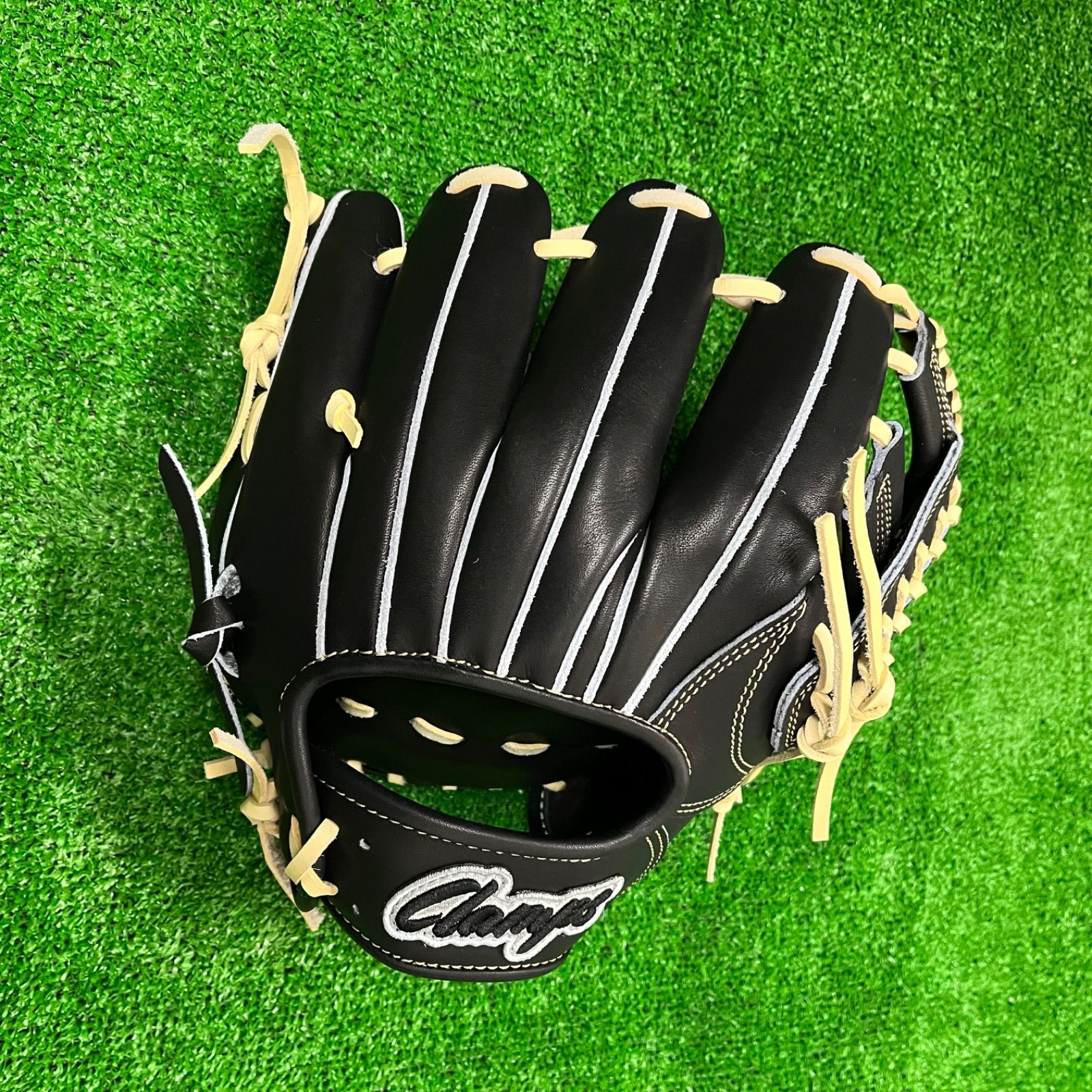 クランプスclampsトレーニンググラブ　軟式硬式兼用　内野用 クランプスclampsトレーニンググラブ 軟式硬式兼用 内野用 クランプス