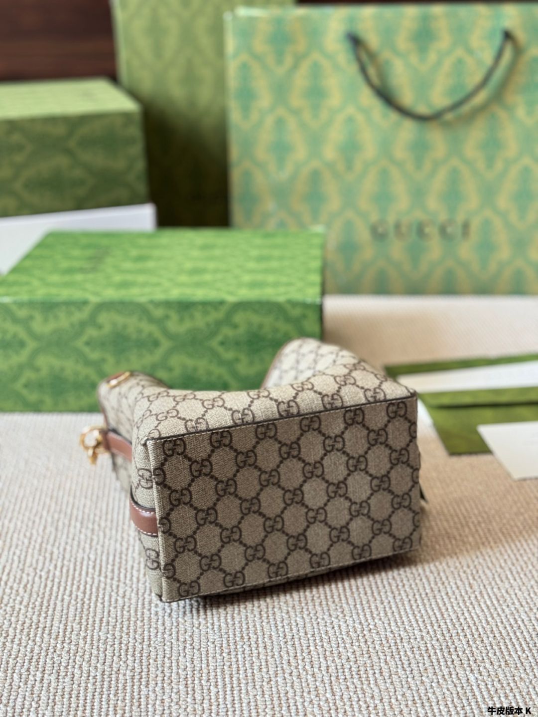 Gucci GGパターン バッグ 大きめ GUCCI GGパターン キャンバスバッグ 大きめ バッグ