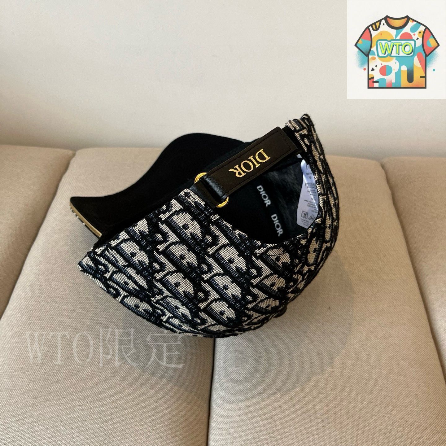 今日特価】DIOR ニューシンプルベースボールキャップ - メルカリ