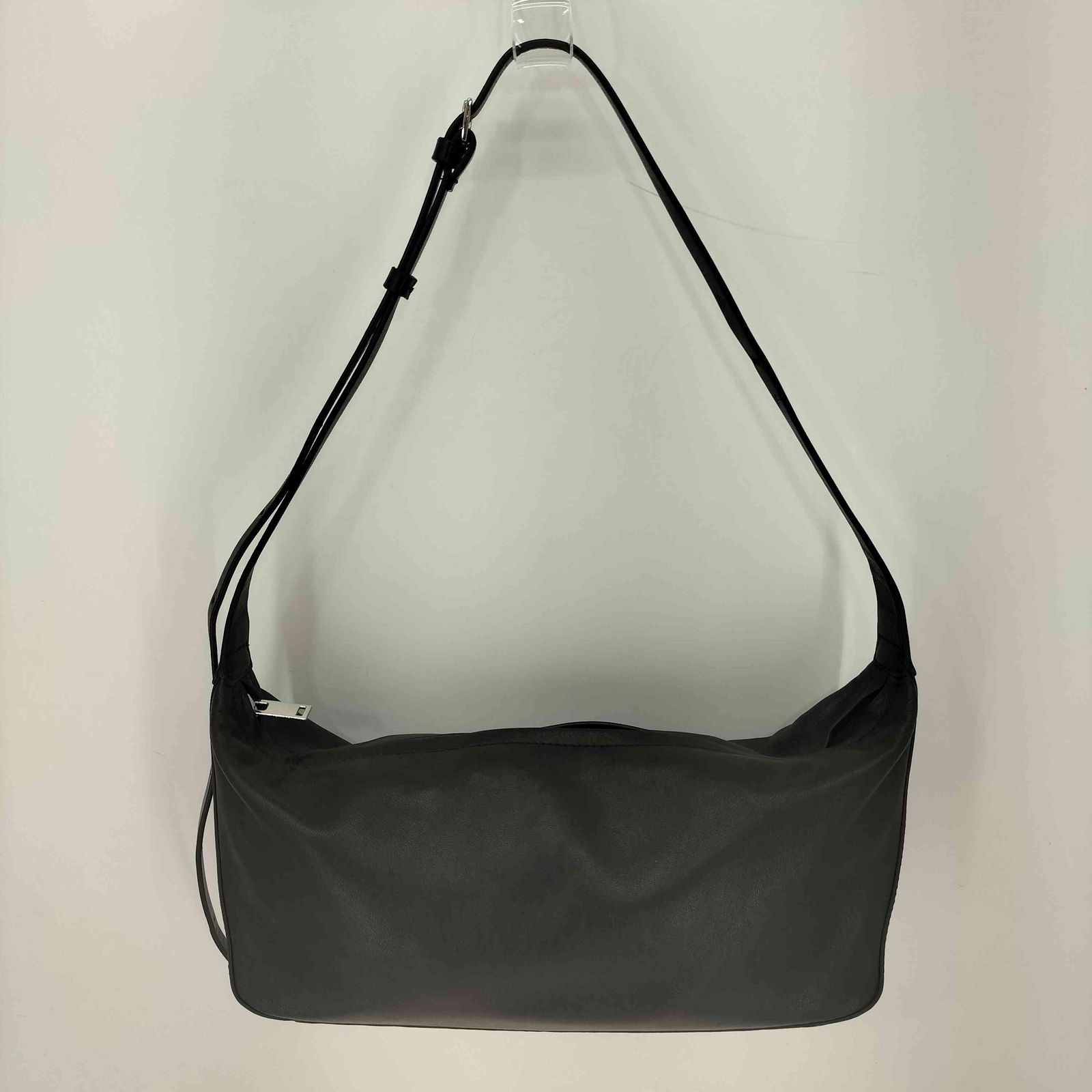 【中古】 cos ワンショルダーバッグ コス ワンショルダーバッグ 斜め掛け レディース cos 中古 : Rehello