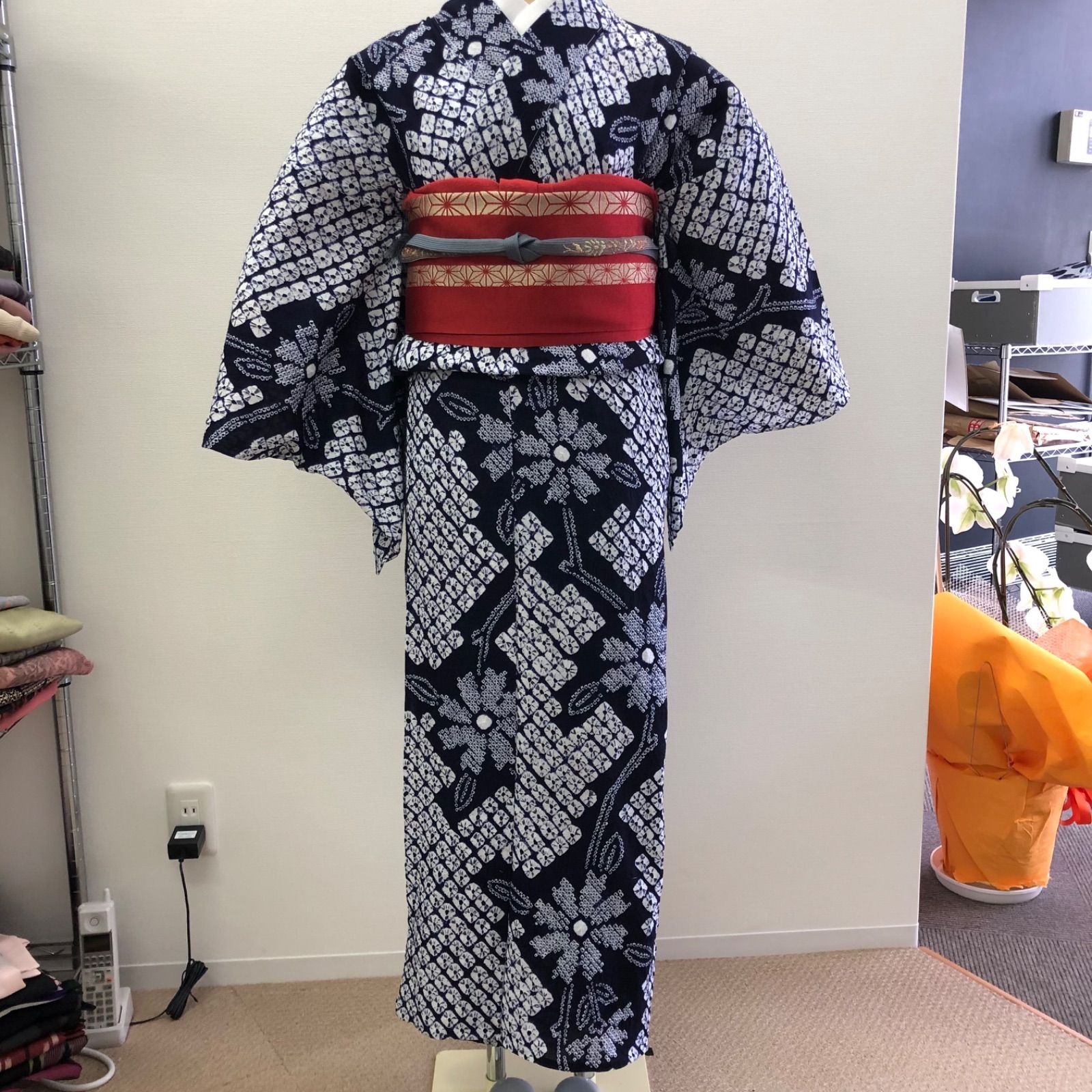 ⚠️少し汚れあり。有松絞り　浴衣　160cmの方まで向け 有松絞り浴衣 - 週末きもの専門店 yorimichi KIMONO