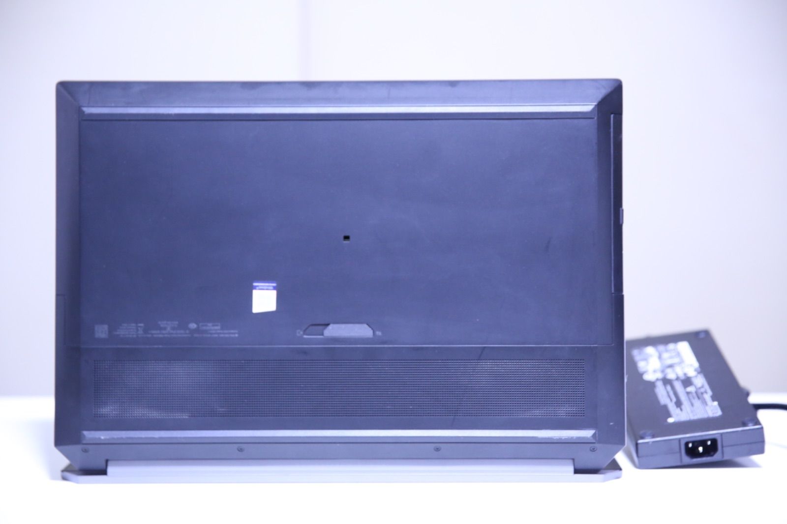 HP zbook 17 G5 i7 Quadro P4200 8GB - メルカリ