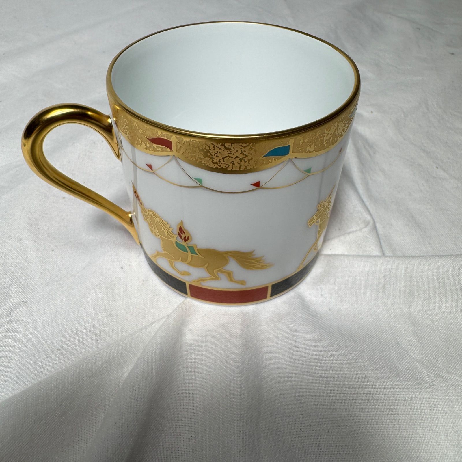 カップ＆ソーサー