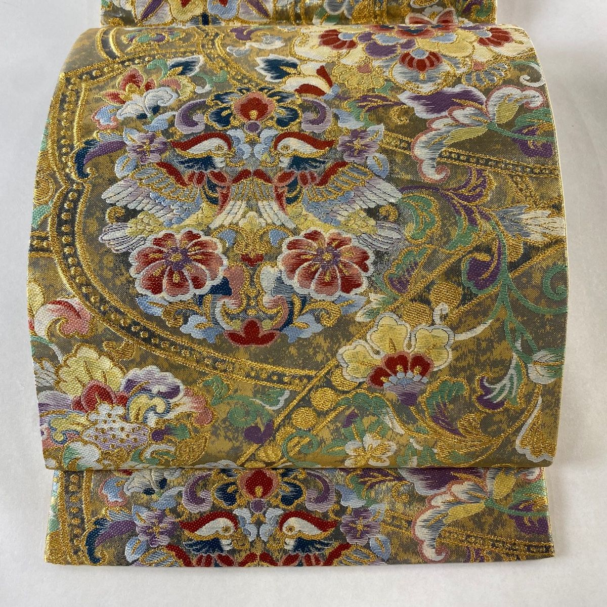 ゴールド色の額縁★薔薇柄★中古 袋帯 美品 秀品 華瑞祥 丸文 華文 金銀糸 箔 墨色 六通 正絹 【