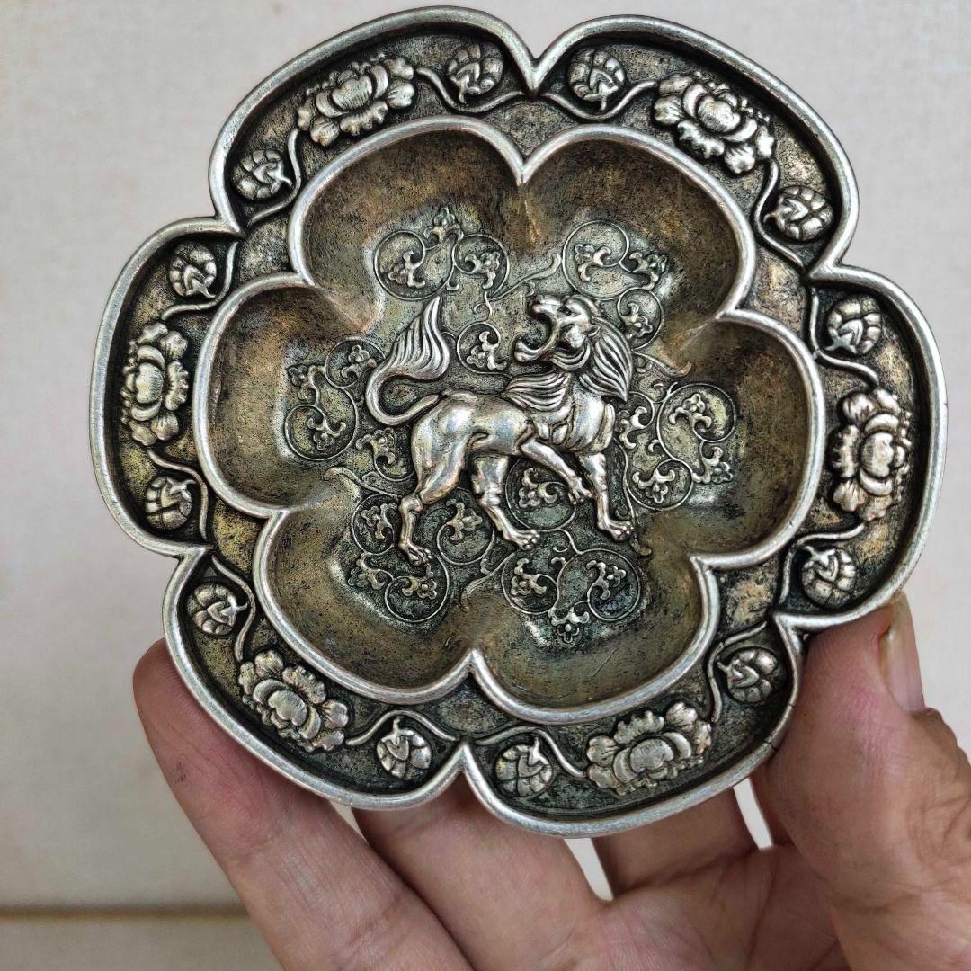 銅 細工 四方獅子銅盤 金皿 託敷 茶道具 装飾品 工芸品 置物 銅 細工 大唐貞観獅子盤 装飾品 工芸品 美術品 置物 - メルカリ