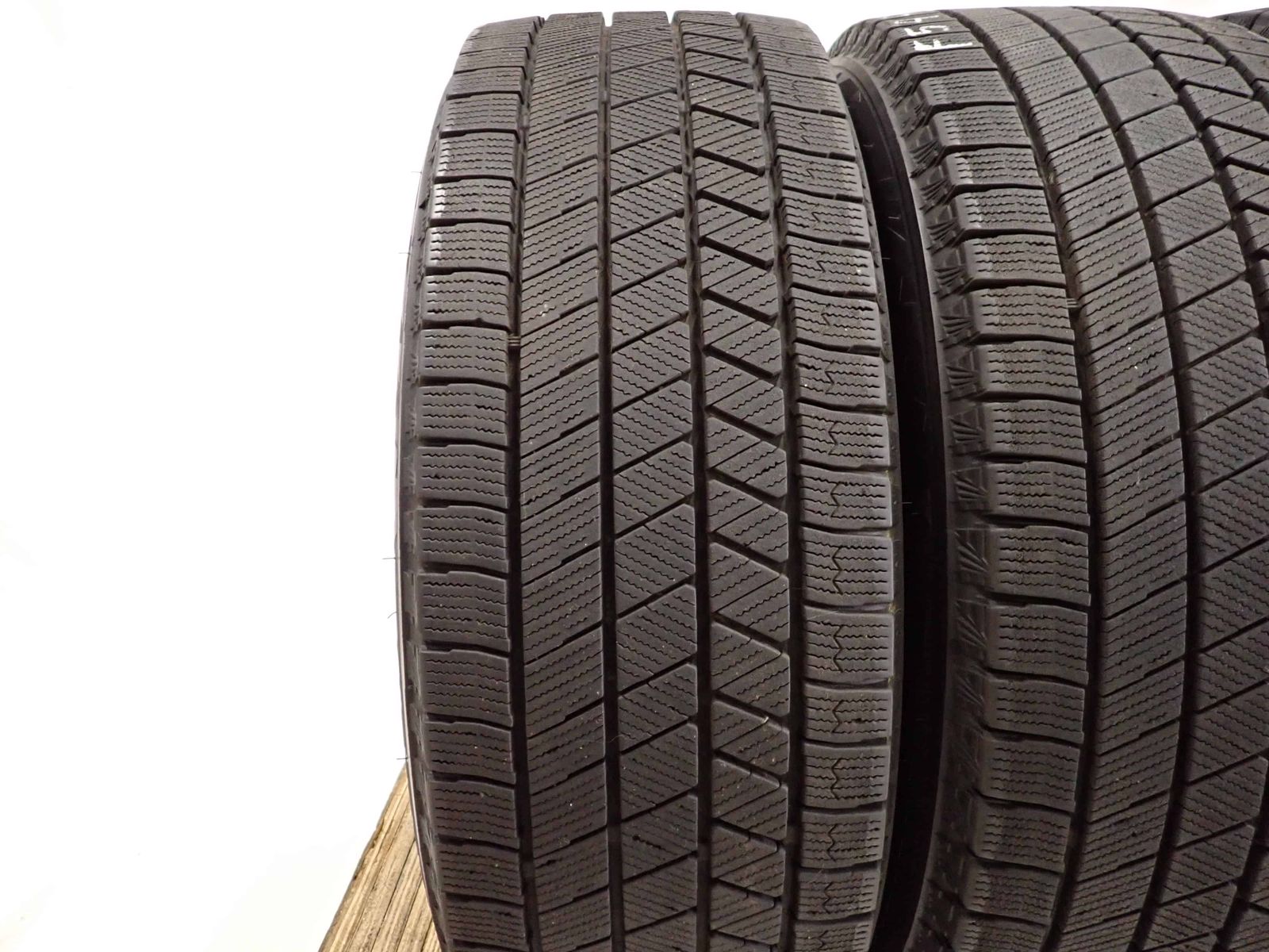 冬4本 会社宛 送料無料 205/60R16 96Q ブリヂストン ブリザック 冬4本 会社宛 送料無料 205/60R16 96Q ブリヂストン ブリザック