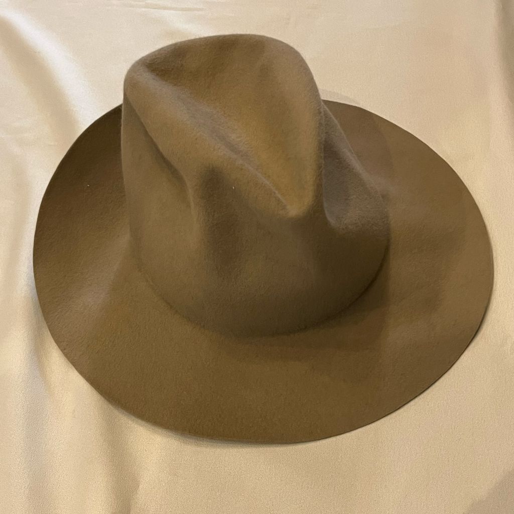 ベージュ ウールフェルト (KIJIMA TAKAYUKI) REDRUM tomorrowland