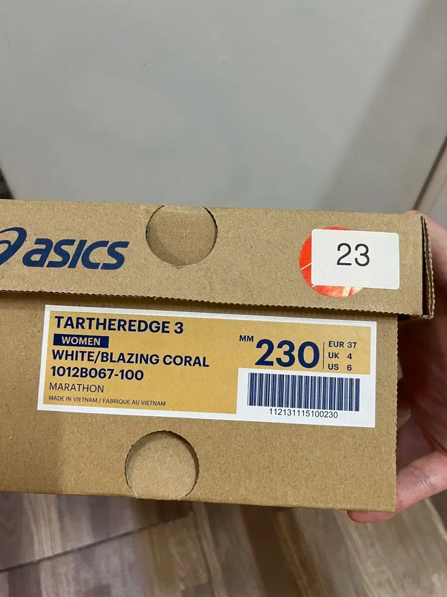 アシックス サードパーティエッジ