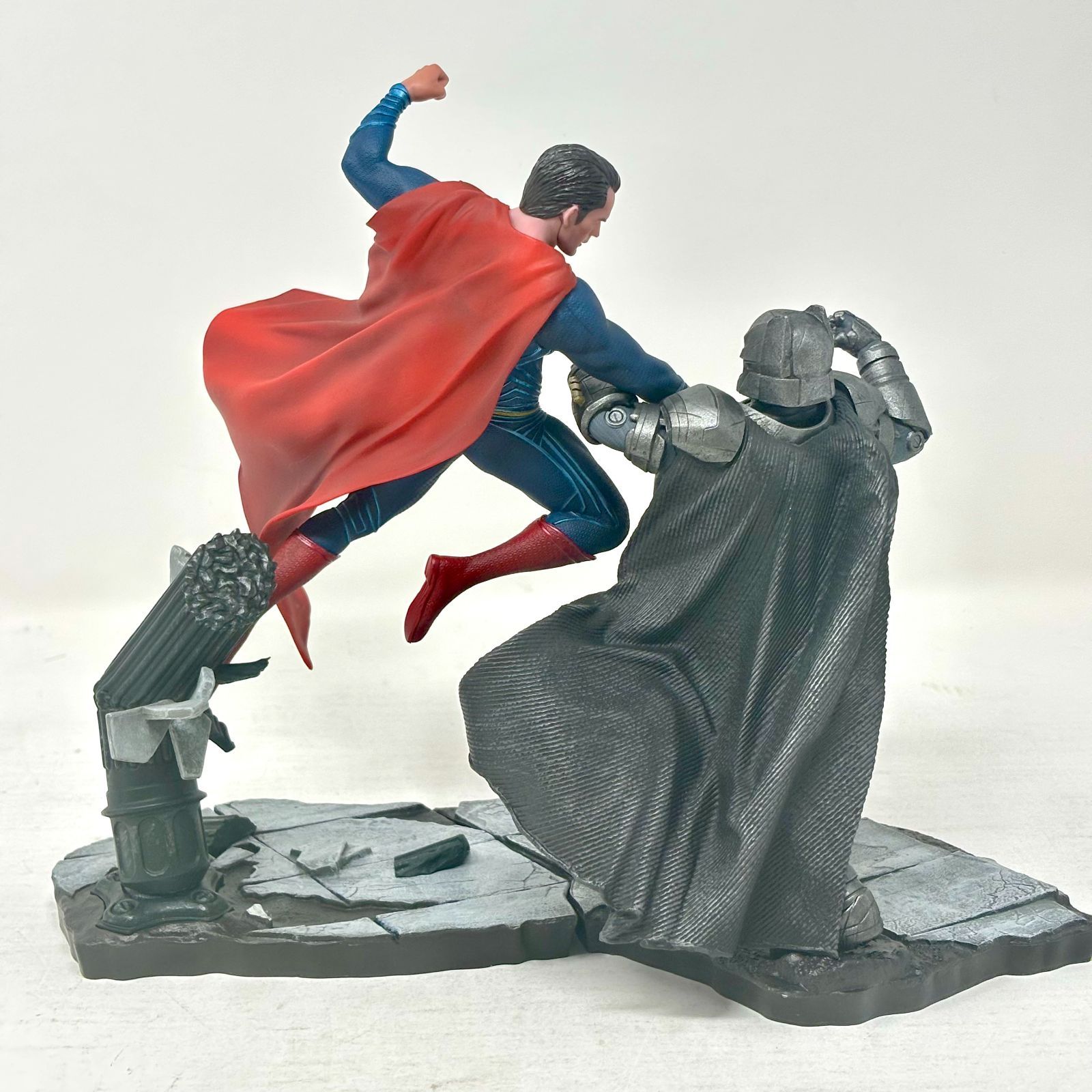 1/10 ARTFX+ バットマン VS スーパーマン セット 1/10 ARTFX+ バットマン VS スーパーマン セット 1/10 ARTFX+